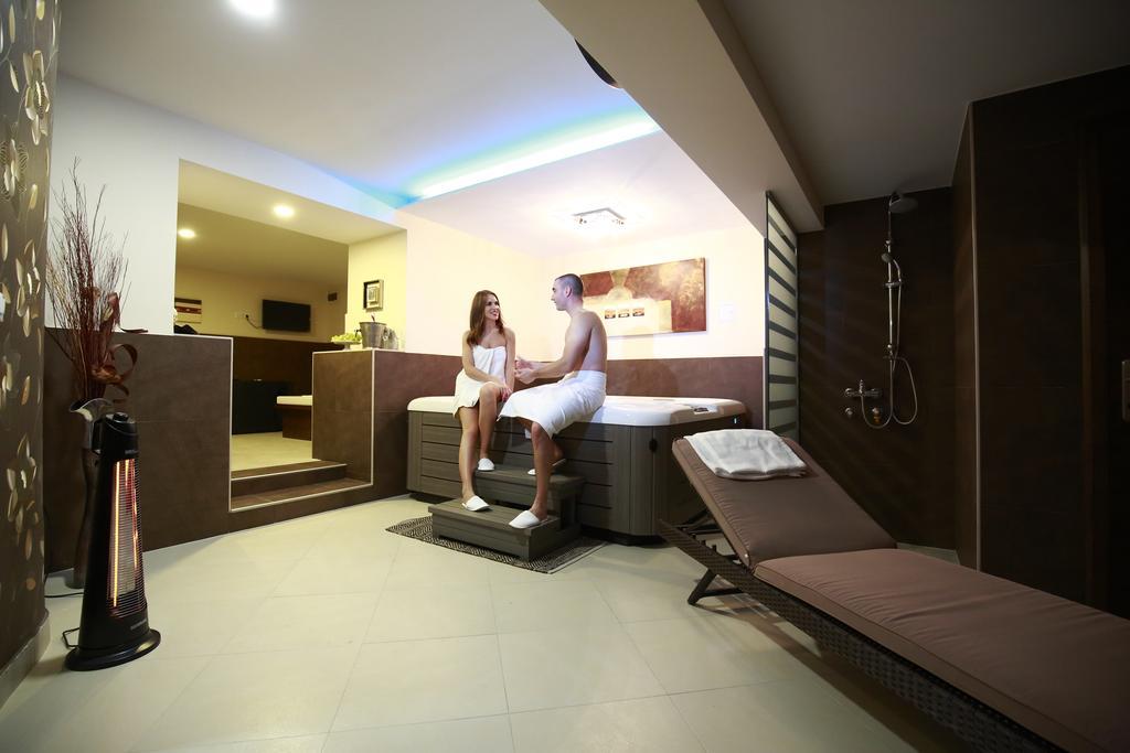 Guesthouse Villa Zelenjak Ventek Kumrovec Bagian luar foto