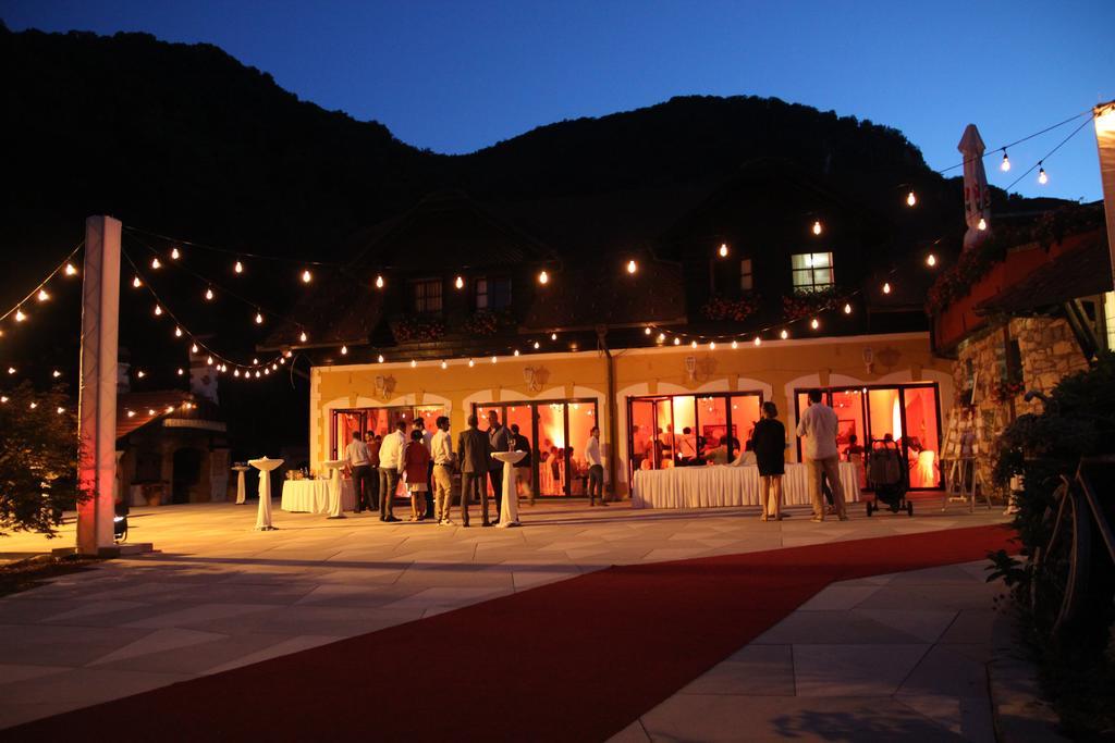 Guesthouse Villa Zelenjak Ventek Kumrovec Bagian luar foto